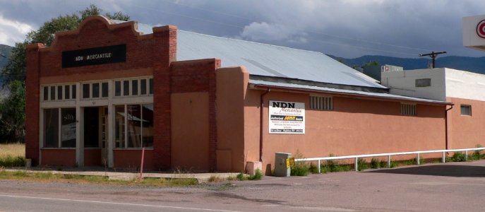 Salome store (Magdalena NM) from W 2