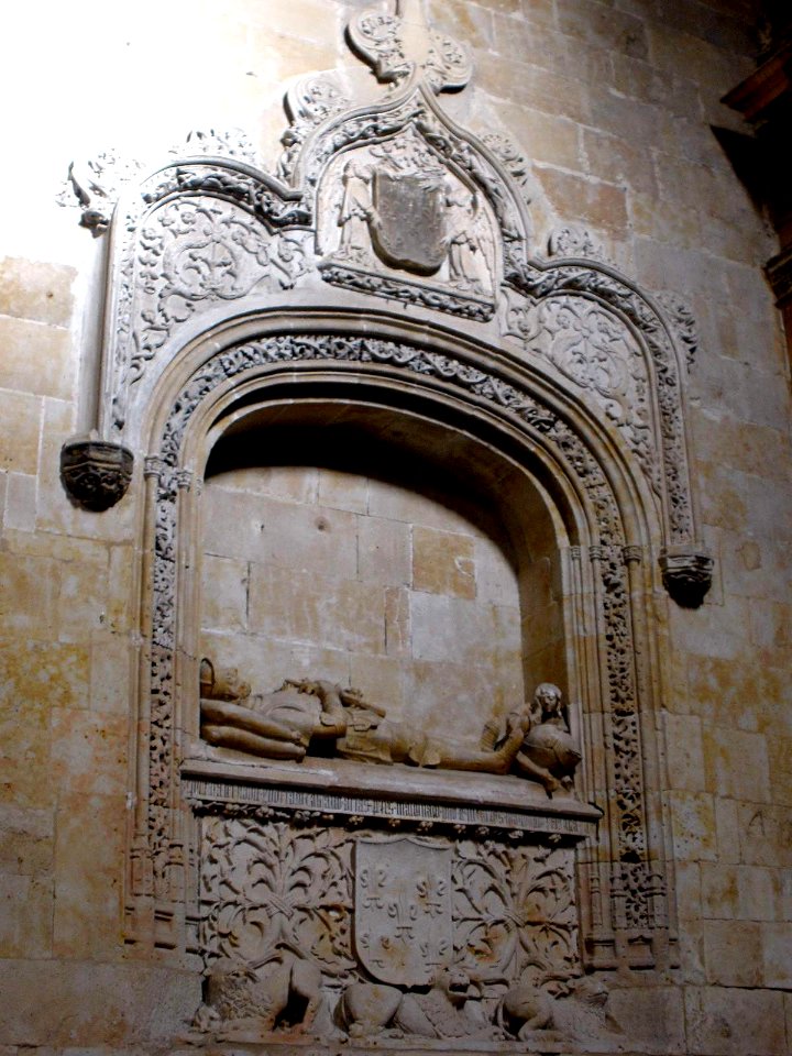 Salamanca - Iglesia de San Benito 13