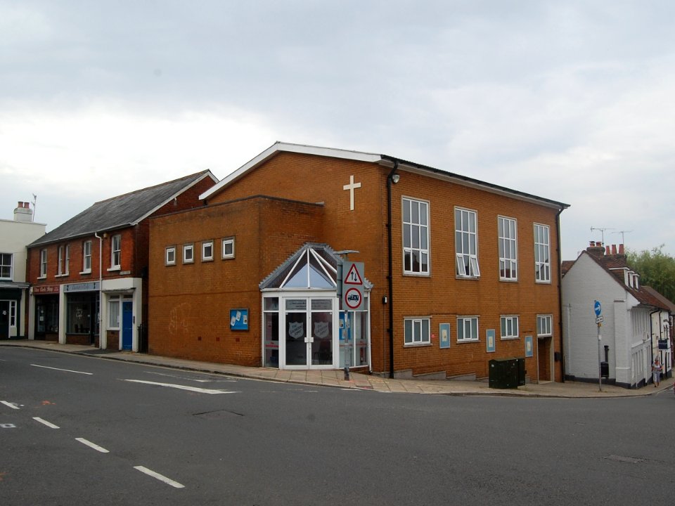 Salvation Army Hall, Amery Street, Alton (July 2019) (1)