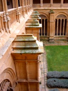 Salamanca - Convento de San Esteban, claustro 16
