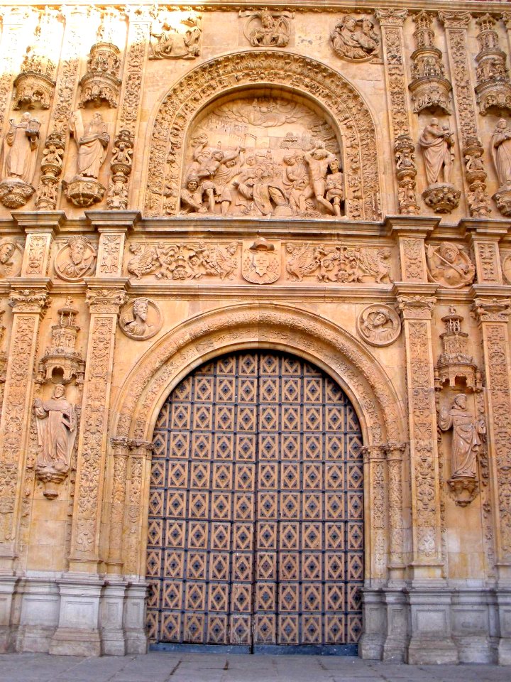 Salamanca - Convento de San Esteban, fachada occidental, detalles 2