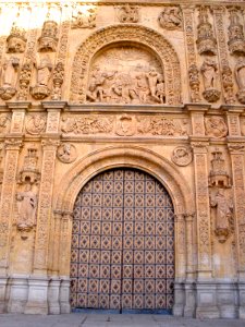 Salamanca - Convento de San Esteban, fachada occidental, detalles 2