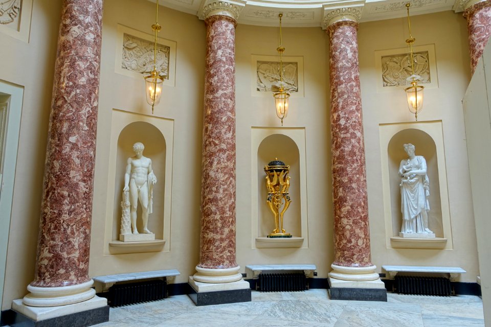 Saloon - Stowe House - Buckinghamshire, England - DSC07180