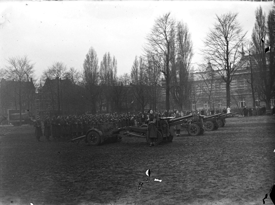 Saluutbatery in Rotterdam, Bestanddeelnr 902-0076