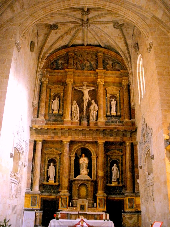 Salamanca - Iglesia de San Benito 12