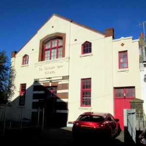 Salvation Army Citadel, Conway Street, Hove (November 2015) (2)