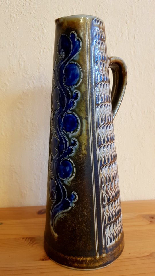 Salt glaze vase 25cm