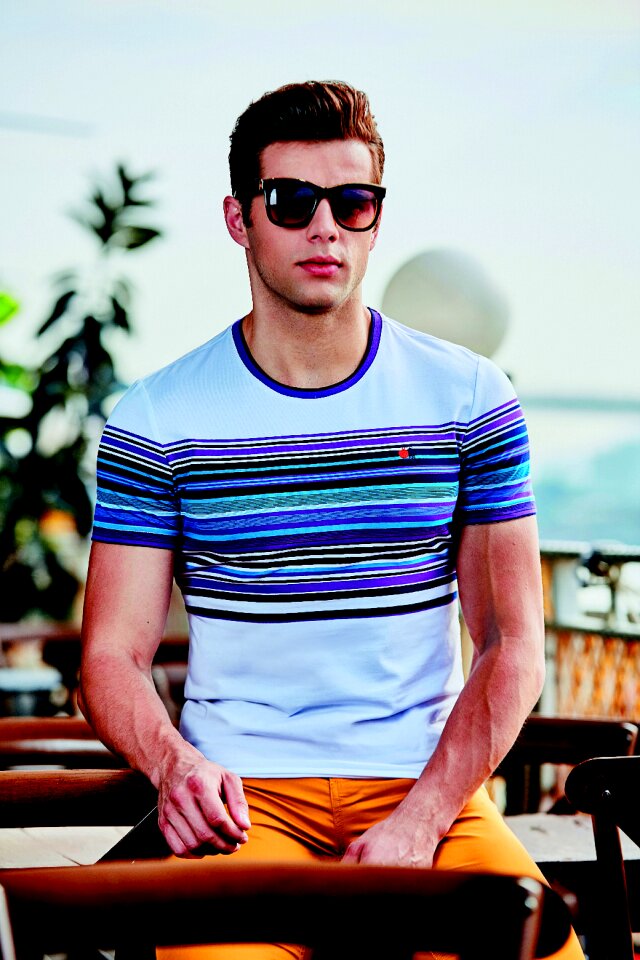 Brand men's fashion business french apple