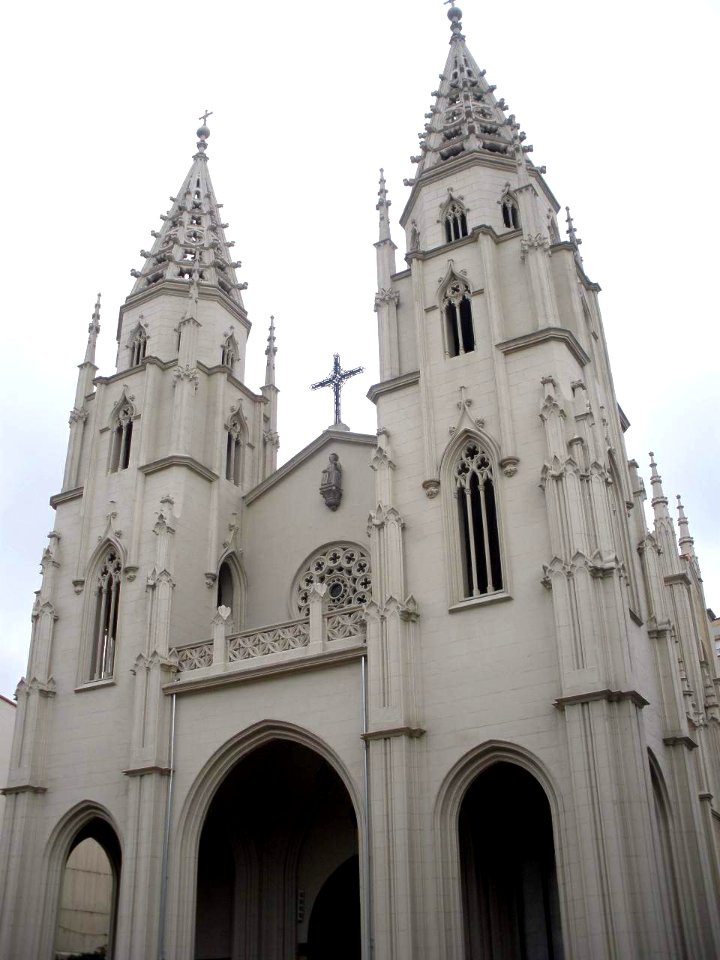 Sama (Langreo) - Iglesia de Santiago Apóstol 03