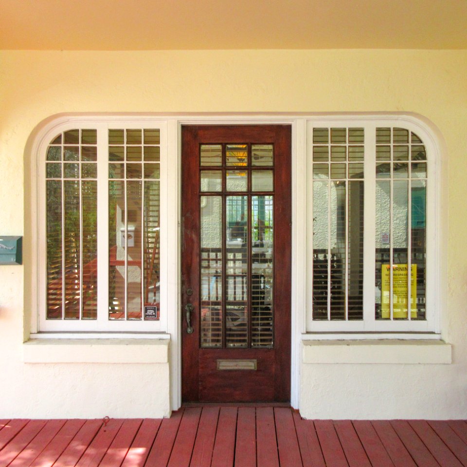 Sam Gilliam House main entry