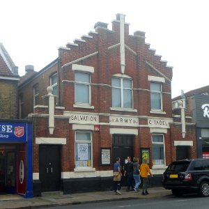 Salvation Army Citadel, 84 Albert Road, Southsea (October 2017) (3)