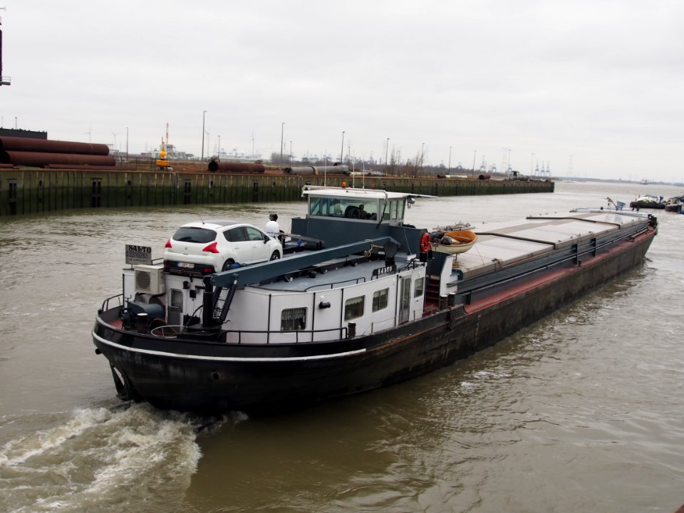 Salto (ship, 1962) ENI 02316261 Boudewijnsluis Port of Antwerp pic5