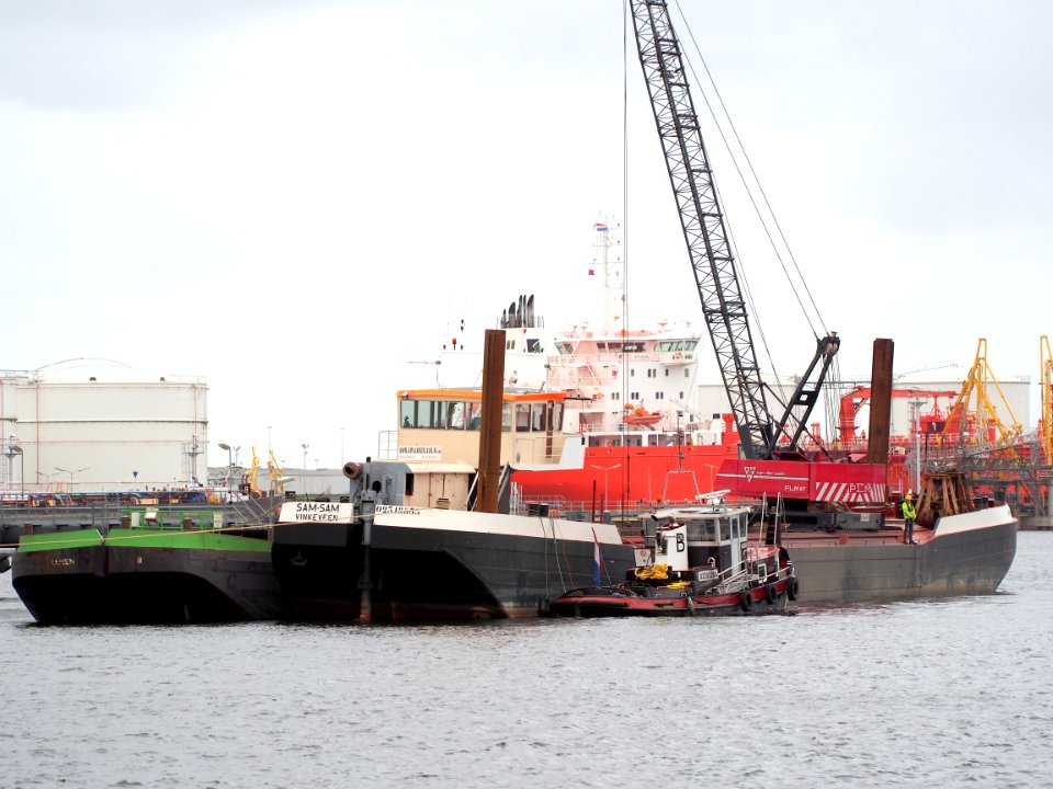 Sam Sam ENI 02318533 & Tommy (tugboat, 1947) & ENI 06003911, Port of Amsterdam