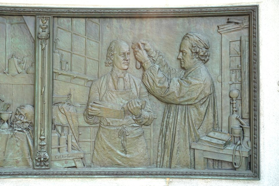 Samuel Hahnemann Memorial - Washington, DC - DSC05603