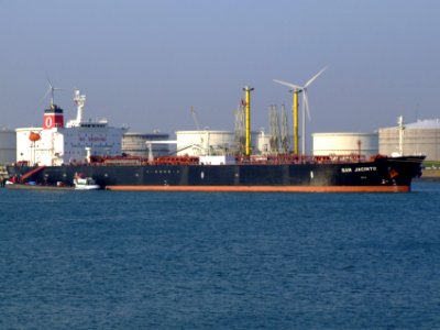 San Jacinto IMO 9247778 at the '5e Petroleumhaven', Port of Rotterdam, Holla 01-Apr-2007