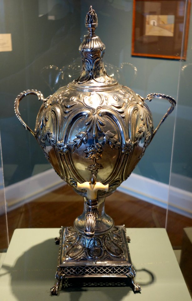 Samovar, American, mid 1800s, silver - Fitchburg Art Museum - DSC08904