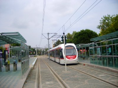 Samsun tram Gara 20110714 photo
