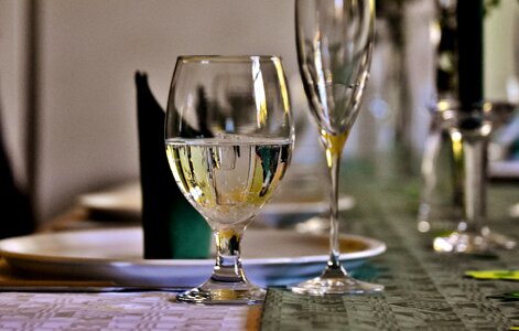 Glasses plate napkins photo