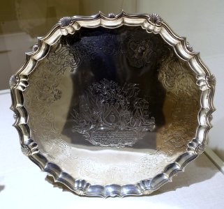 Salver commemorating William Pepperrell's leadership in the Siege of Louisbourg (1745), by Robert Abercrombie, England, 1744-1745, silver - Portland Museum of Art - Portland, Maine - DSC04406