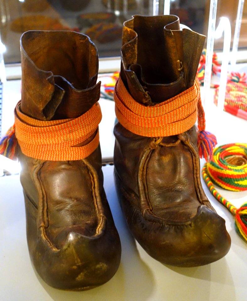 Sami shoes - Nordiska museet - Stockholm, Sweden - DSC09907
