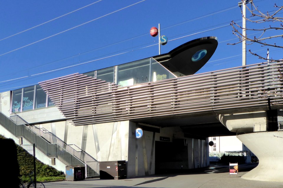 Salzburg, S-Bahnhof Mülln-Altstadt, 3