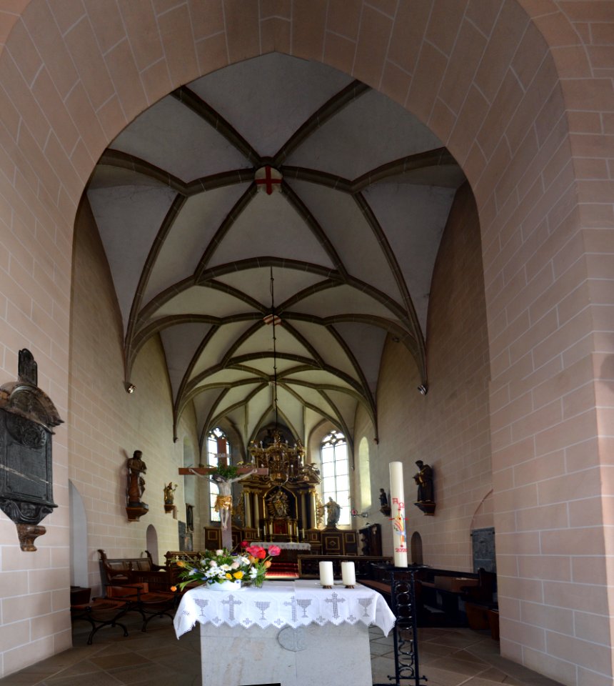 Salz, Katholische Pfarrkirche St. Adelphus, Innen, Altarraum
