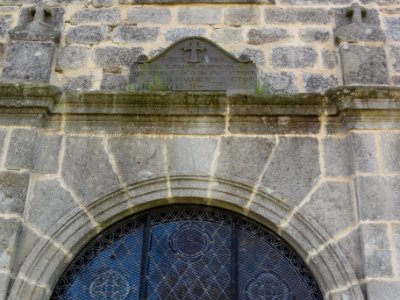 Saint-Julien-la-Geneste (Puy-de-Dôme) plaquette église