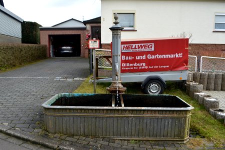 Salzburg (Westerwald), Brunnen Köln-Leipziger-Straße, Abzweigung Waldstraße