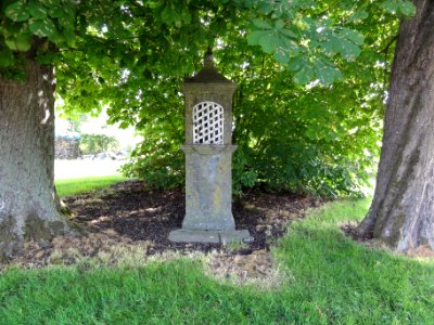 Saint-Hilaire-sur-Helpe (Nord, Fr) chapelle St.Etton (Grand Fuchau)