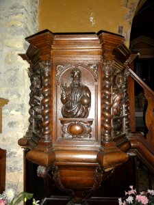 Saint-Hilaire-sur-Helpe (Nord, Fr) église, chaire à prêcher