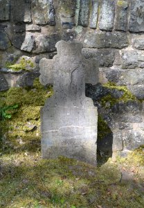 Salz, Katholische Pfarrkirche St. Adelphus, KIrchhof (3)