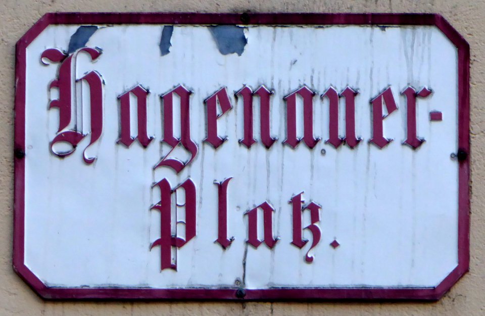 Salzburg, Straßenschild Hagenauer-Platz, 1
