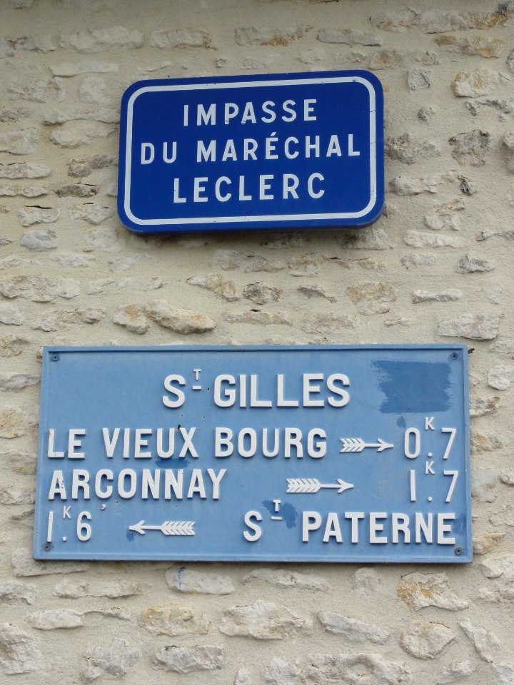 Saint-Paterne (Sarthe) Saint-Gilles, plaque de cocher 01