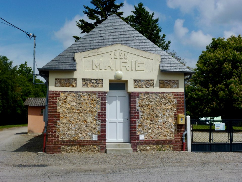 Saint-Léger-de-Rôtes (Eure, Fr) ancienne mairie