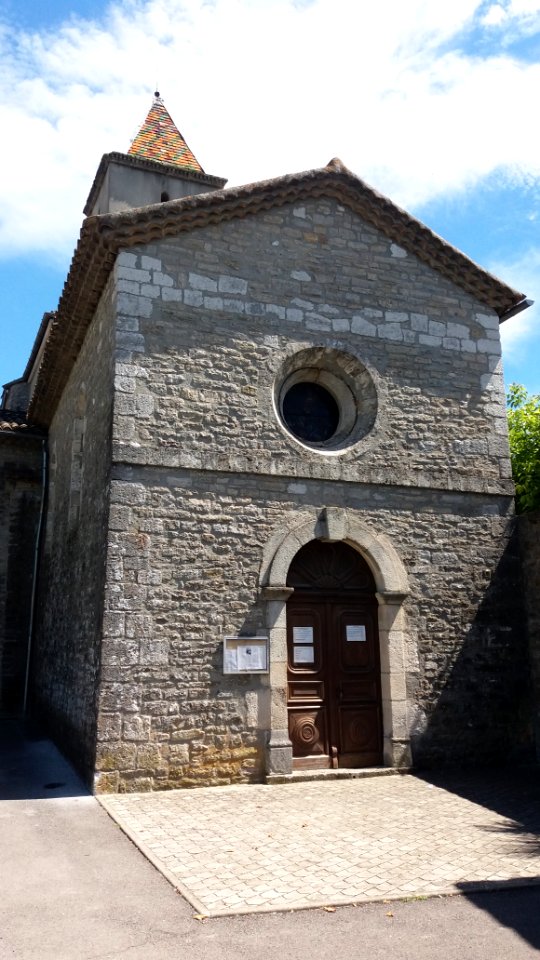 Saint-Maurice d'Ardèche - entrée église