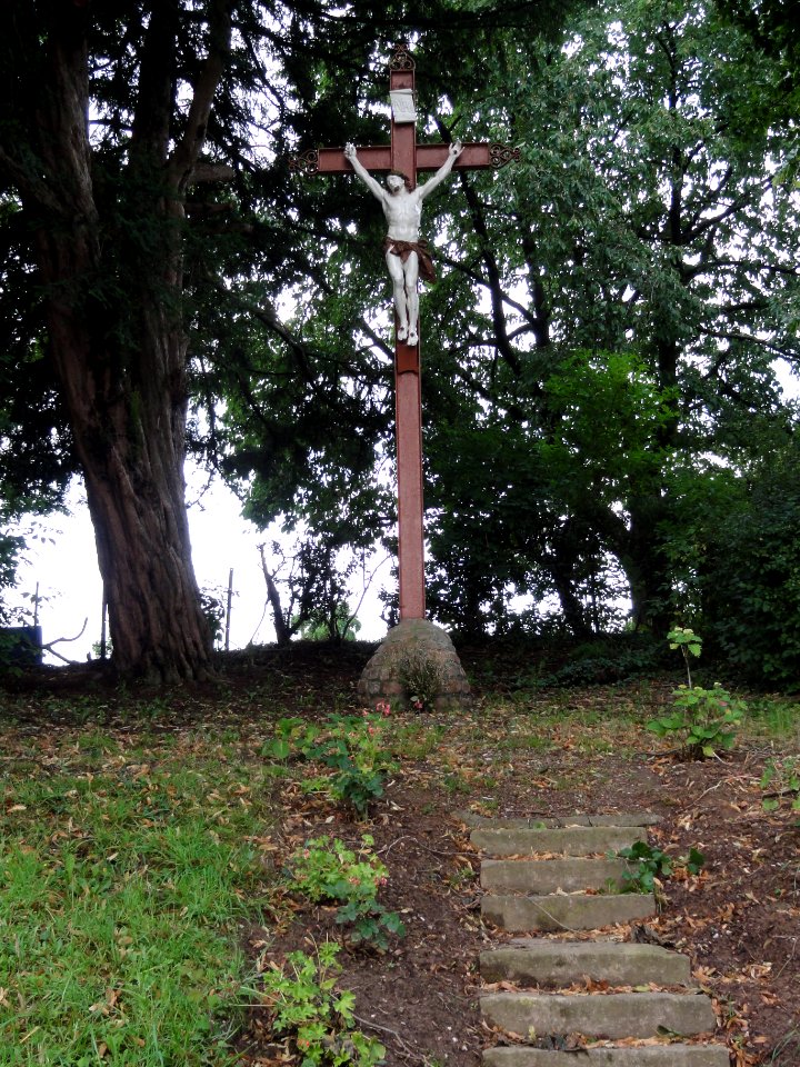 Saint-Martin-sur-Écaillon (Nord, Fr) calvaire rue Villars