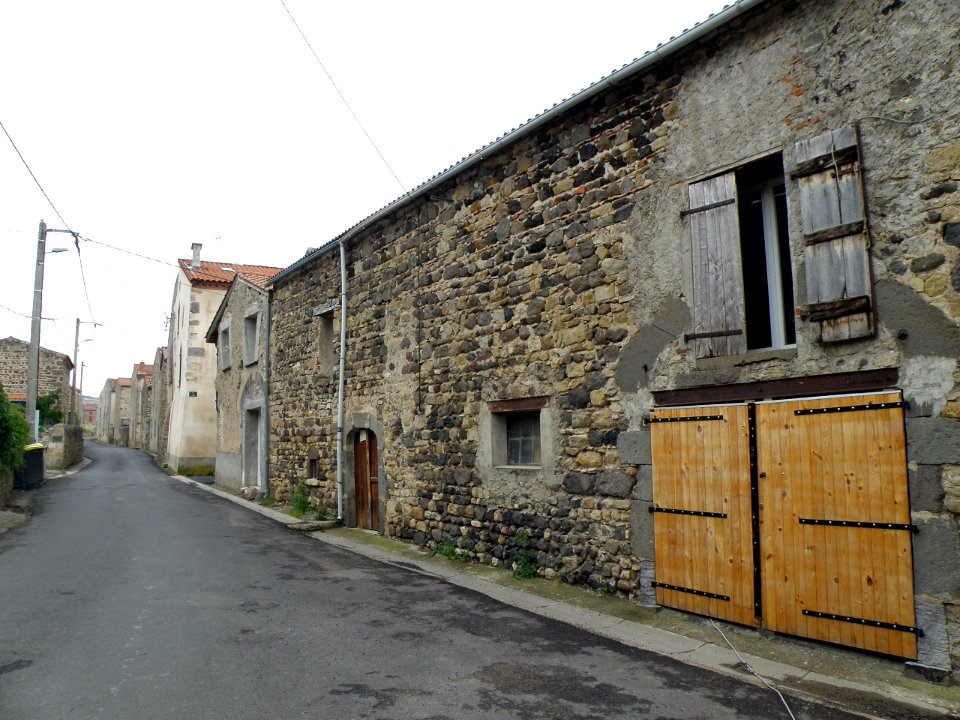 Saint-Julien (Montaigut-le-Blanc) Rue des Foisses