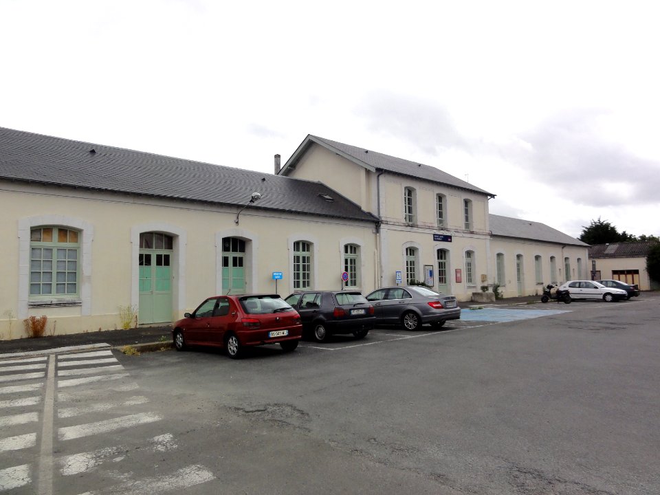Saint-Jean-d'Angély (Charente-Maritime) gare SNCF