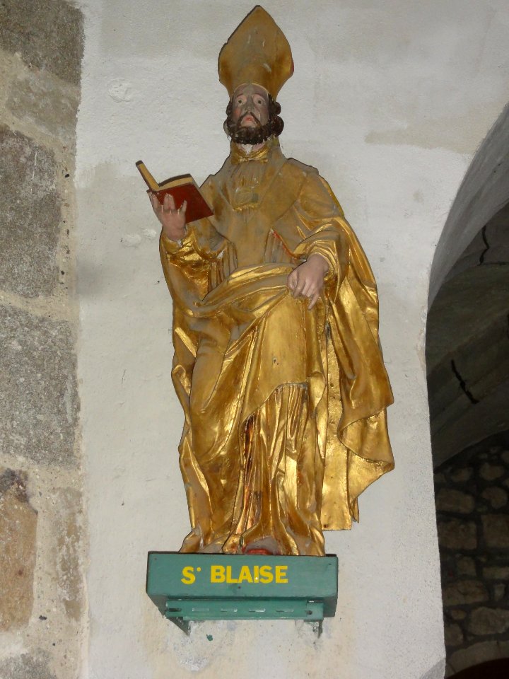 Saint-Maurice-près-Pionsat (Puy-de-Dôme) église statue saint Blaise