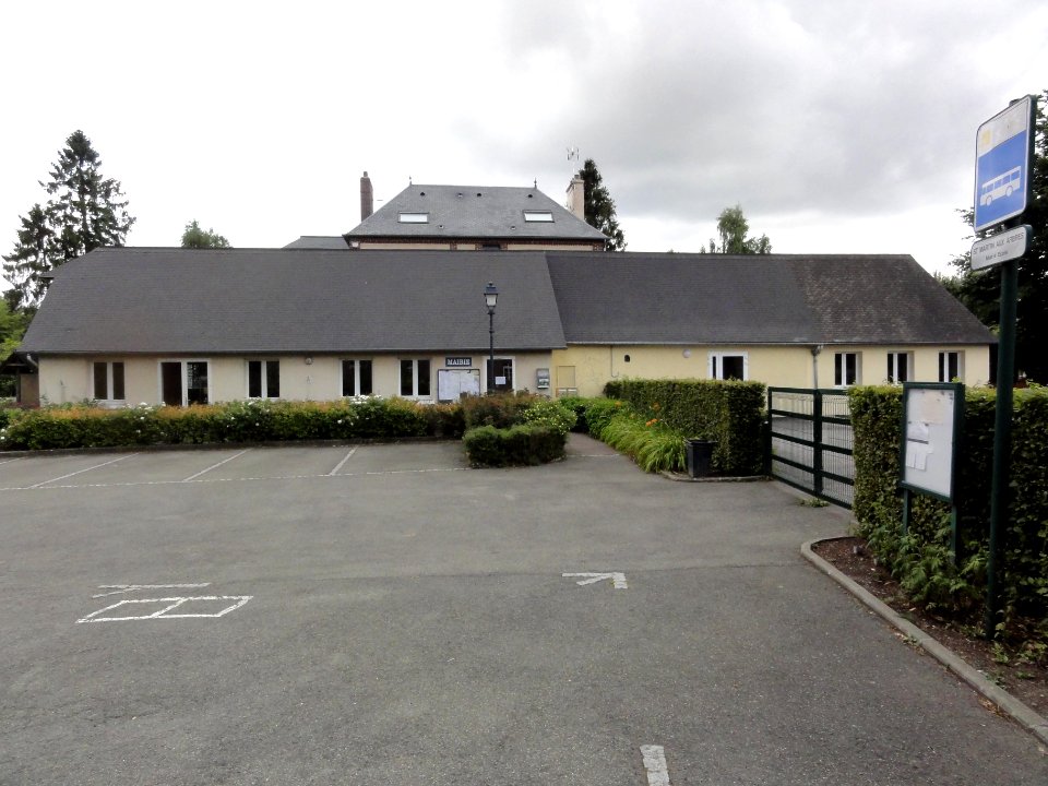 Saint-Martin-aux-Arbres (Seine-Mar.) mairie-école
