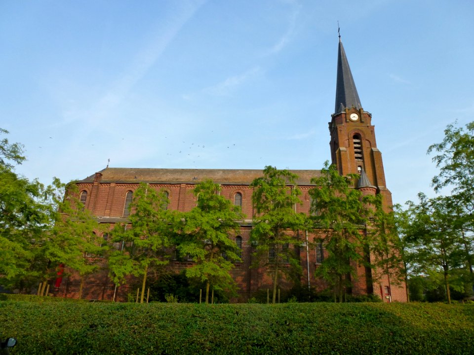 Saint-Sylvestre-Cappel (Nord, Fr) église, façade ouest