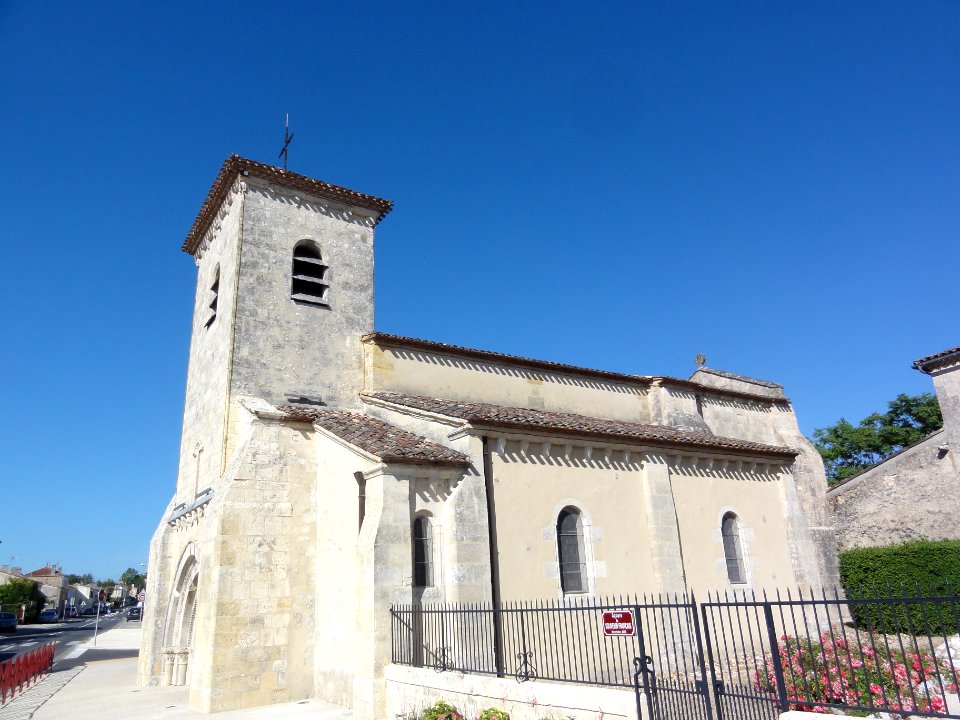 Saint-Martin-Lacaussade (Gironde) église, extérieur