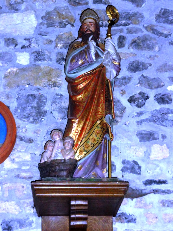 Saint-Hilaire-sur-Helpe (Nord, Fr) église, statue St.Nicolas
