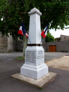 Saint-Maurice d'Ardèche - Monument aux morts 4