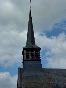 Saint-Léger-de-Rôtes (Eure, Fr) église Saint-Léger MH, flèche