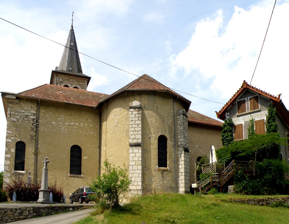 Saint-Jean-de-Chevelu Église Saint-Jean-Baptiste 3