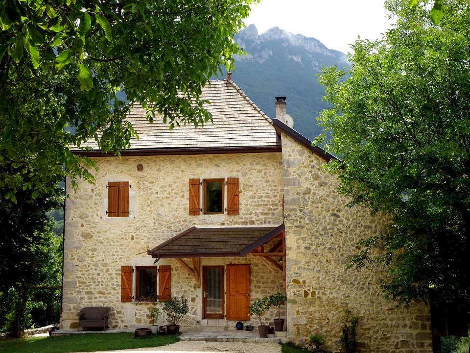 Saint-Jean-de-Chevelu Chef-lieu 3