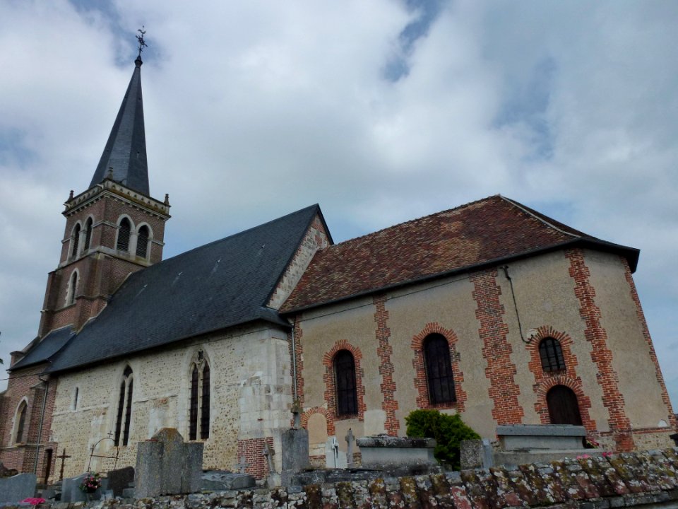 Saint-Pierre-de-Salerne (Eure, Fr) église Saint-Pierre