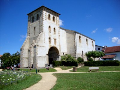 Saint-Pée-sur-Nivelle (Pyr-Atl., Fr) église ext