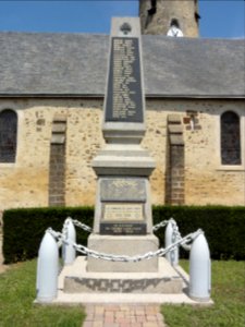 Saint-Ouen-de-Mimbré (Sarthe) monument aux morts
